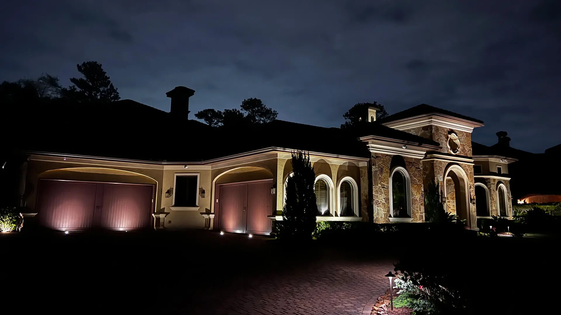 Outdoor Lighting in Houston Heights, TX